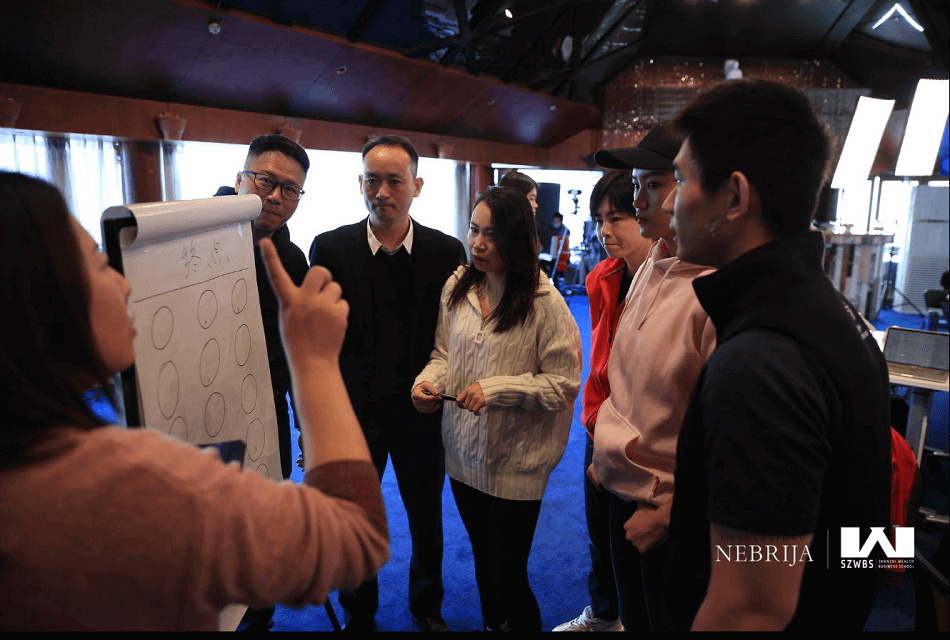 西班牙內(nèi)布里哈大學(xué)EMBA課堂一覽  